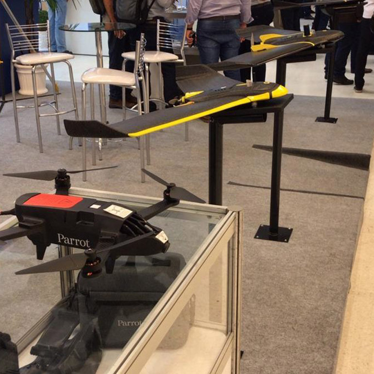 Droneshow / MundoGEO Connect